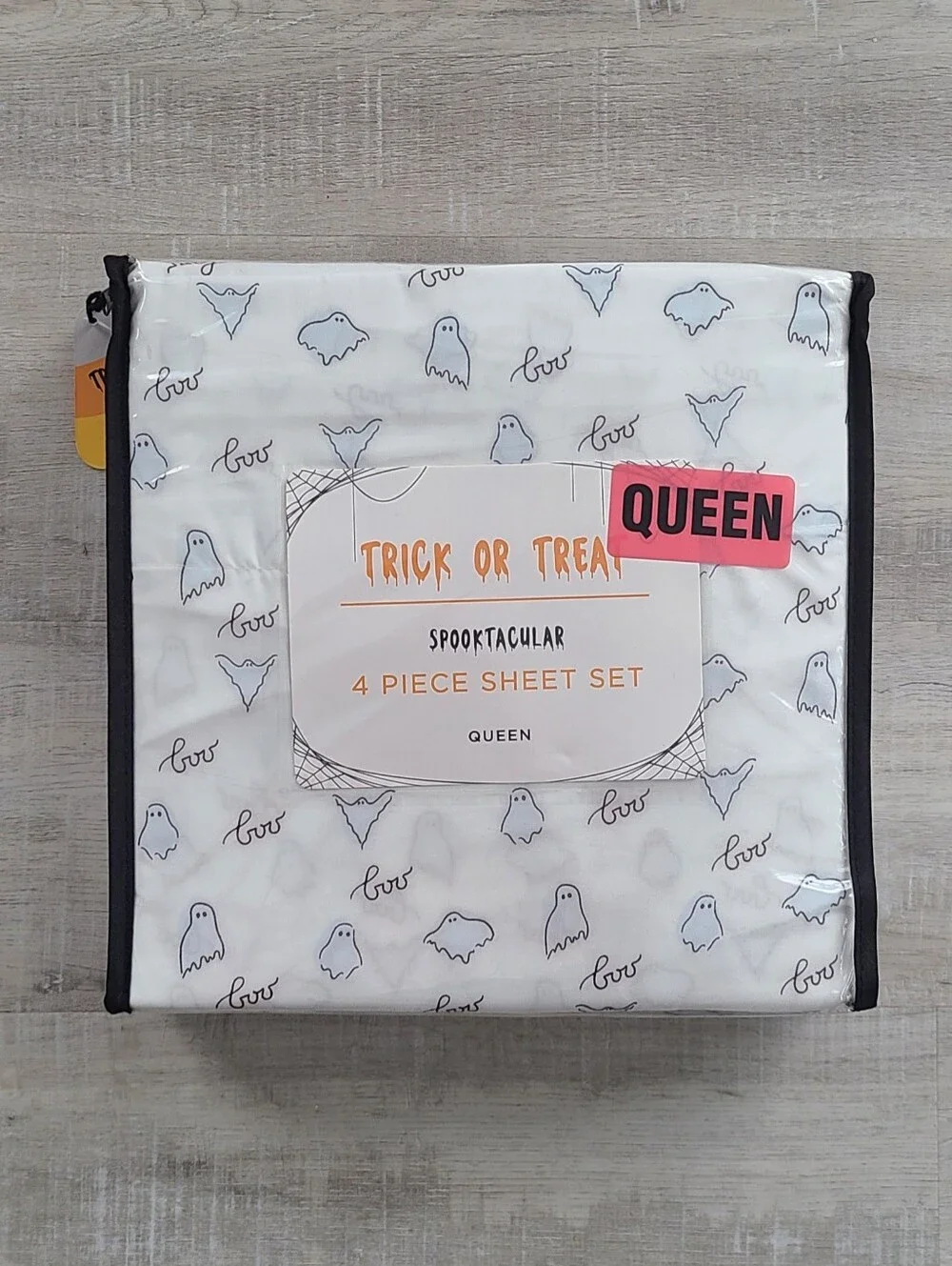 White Ghost Halloween Queen Sheet Set